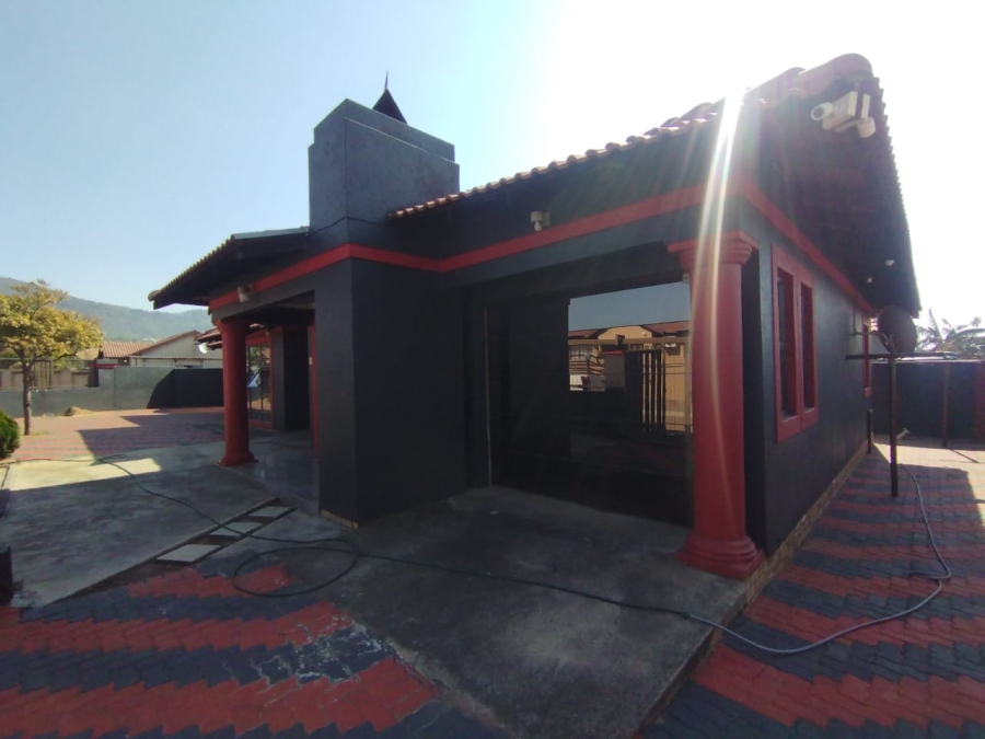 4 Bedroom Property for Sale in Tlhabane West North West